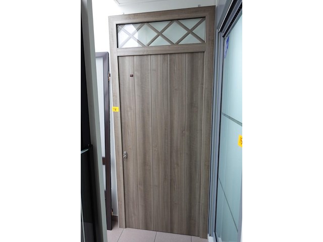 Toonzaalmodel deur - afbeelding 1 van  3