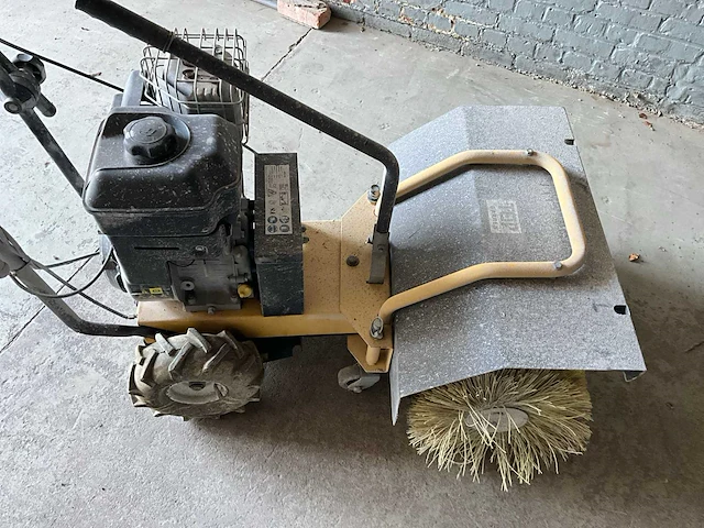 Top garden borstelmachine - afbeelding 2 van  7