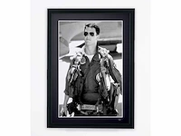 Top gun (1986) - tom cruise (lt. pete "maverick" . - fine art fotografie - luxe houten lijst 70x50 cm - gelimiteerde oplage van 30 stuks