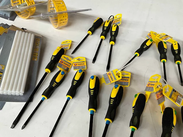 Topex mix kavel diverse handgereedschap en accessoires - afbeelding 5 van  9