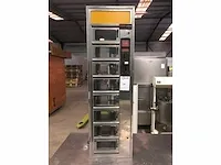 Tops - kroketkast - vending machine - afbeelding 2 van  2
