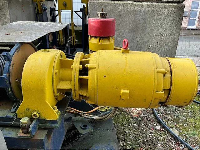 Torenkraan fm gru rb622i 2000 - afbeelding 9 van  67
