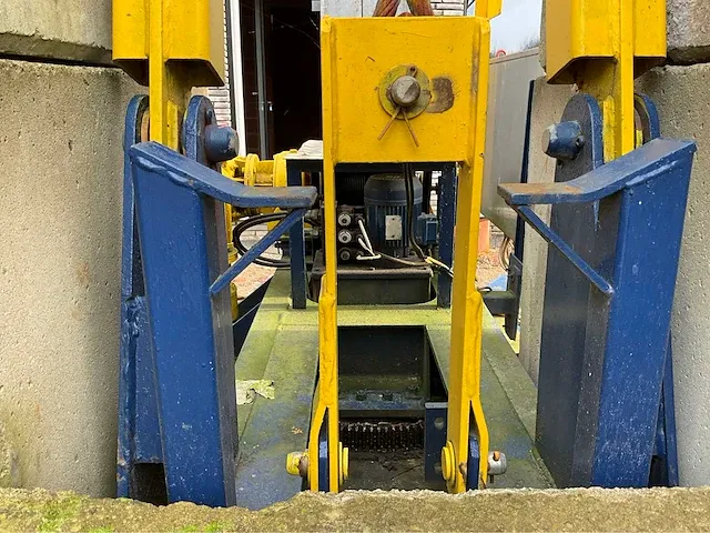Torenkraan fm gru rb622i 2000 - afbeelding 65 van  67