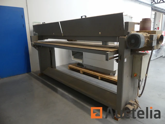 Tornado 300 breedbandschuurmachine - afbeelding 6 van  7