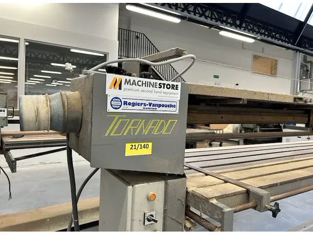 Tornado 300 langbandschuurmachine - afbeelding 3 van  9
