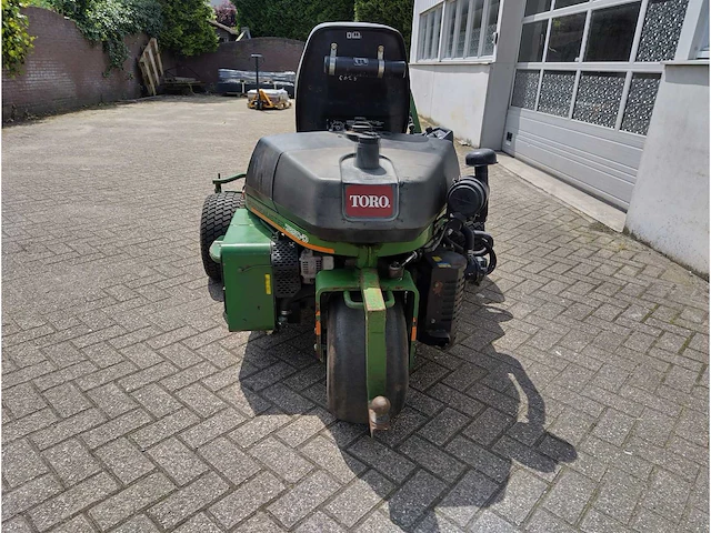 Toro - greenmaster 3250-d - zitmaaier - afbeelding 21 van  26