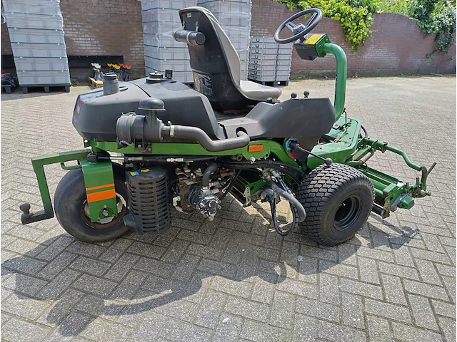 Toro - greenmaster 3250-d - zitmaaier - afbeelding 22 van  26