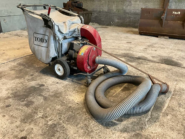 Toro bladzuiger met benzinemotor - afbeelding 1 van  12
