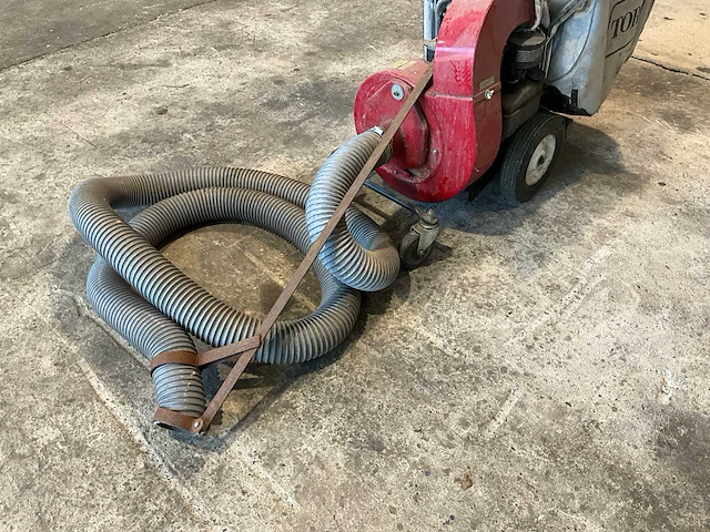 Toro bladzuiger met benzinemotor - afbeelding 11 van  12