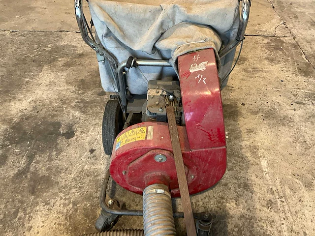 Toro bladzuiger met benzinemotor - afbeelding 12 van  12