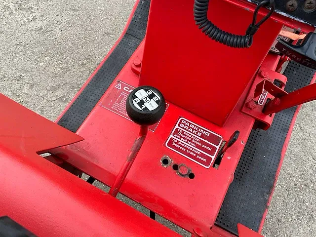 Toro wheel horse minitractor - afbeelding 3 van  14