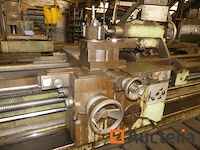 Tos sus 80 digitale metalen draaibank - afbeelding 12 van  14