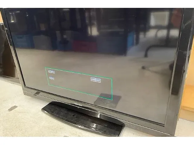 Toshiba lcd tv - afbeelding 3 van  9