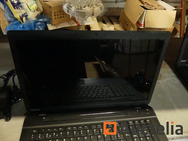Toshiba satelliet laptop - afbeelding 2 van  6