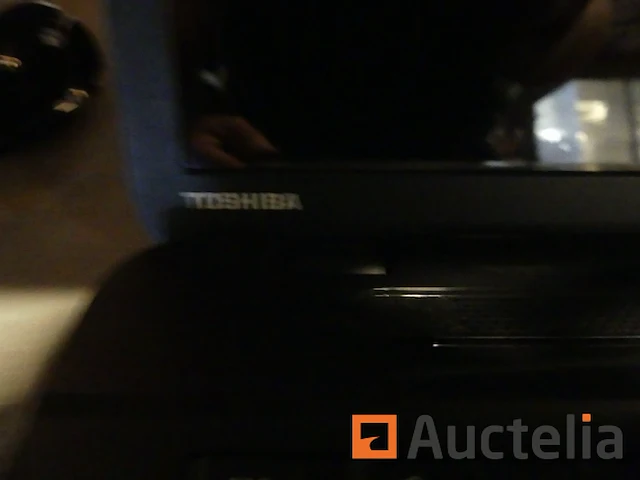 Toshiba satelliet laptop - afbeelding 4 van  6