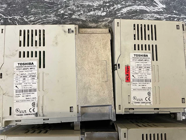 Toshiba vfs11-4004pl-wp frequentieregelaar (6x) - afbeelding 9 van  9