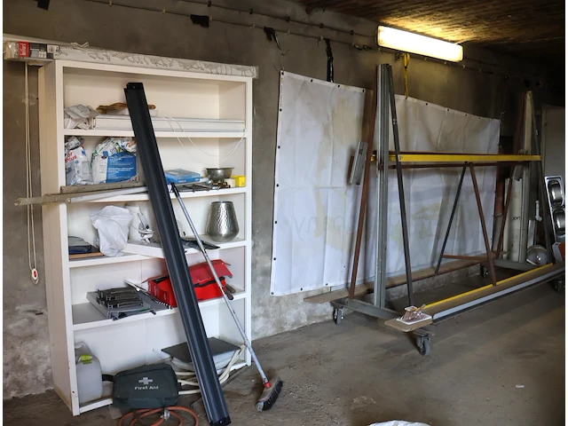 Totaalbod bouwmateriaal & gereedschap - afbeelding 32 van  83