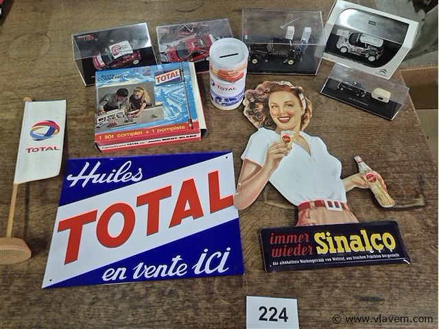 Total collectie en divers - afbeelding 1 van  9