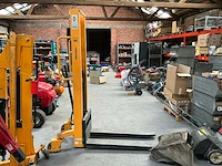 Totalsource handbediende stapelaar - afbeelding 2 van  6