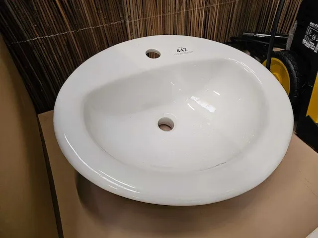 Toto porselein waskom filou 56cm wit - inbouw - afbeelding 1 van  2