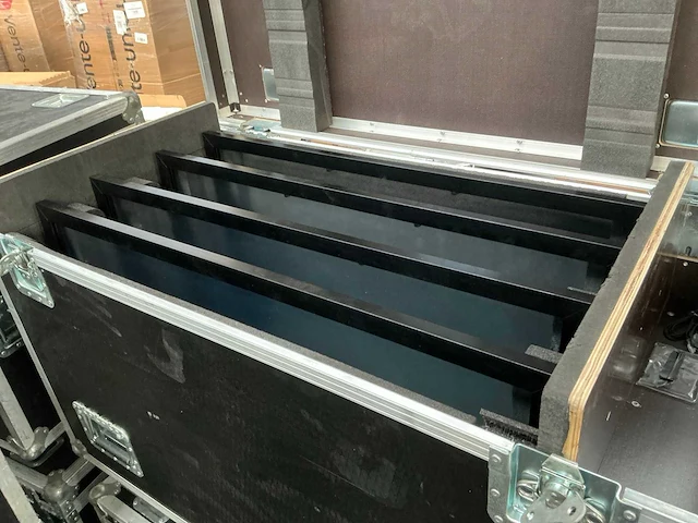 Touch overlay voor leddisplay samsung dm40e (4x) - afbeelding 4 van  6