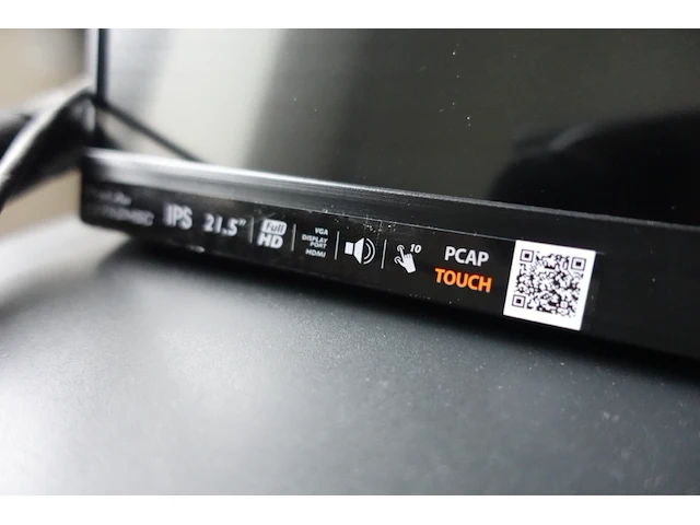 Touchscreen iiyama met wallmount + tweede touchscreen - afbeelding 2 van  6