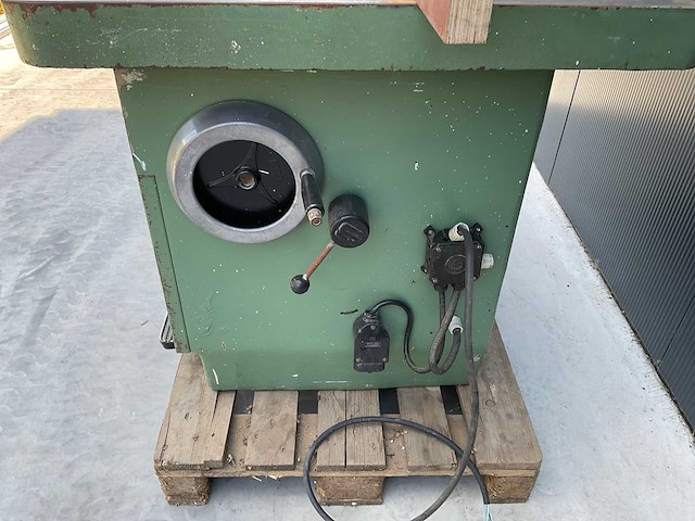 Toupie freesmachine met frezen - afbeelding 14 van  14