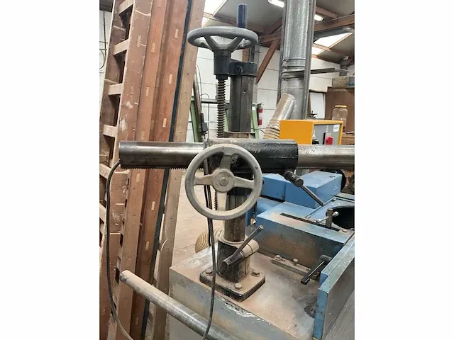 Toupie/freesbewerkingsmachine vertongen t04 - afbeelding 2 van  22