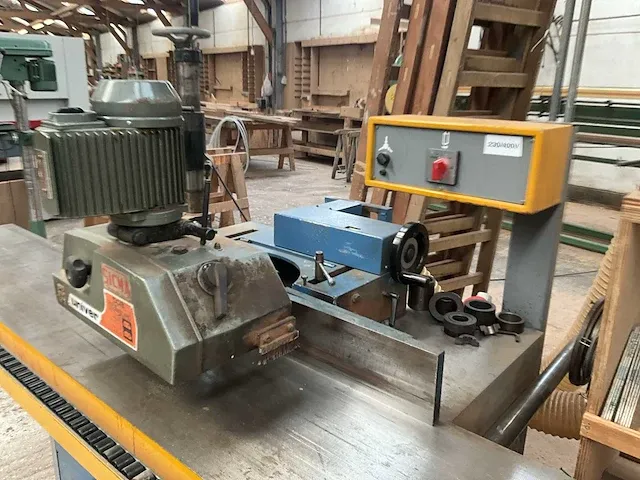 Toupie/freesbewerkingsmachine vertongen t04 - afbeelding 18 van  22