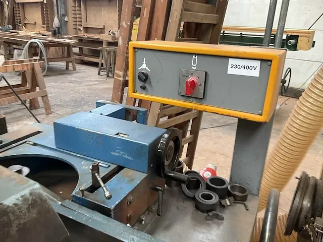 Toupie/freesbewerkingsmachine vertongen t04 - afbeelding 19 van  22