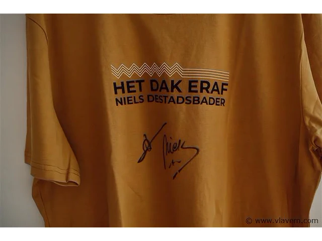 Tour shirt. niels de stadsbader - afbeelding 3 van  3