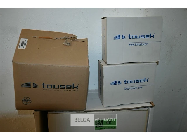 Tousek poort automatisatie - afbeelding 2 van  2