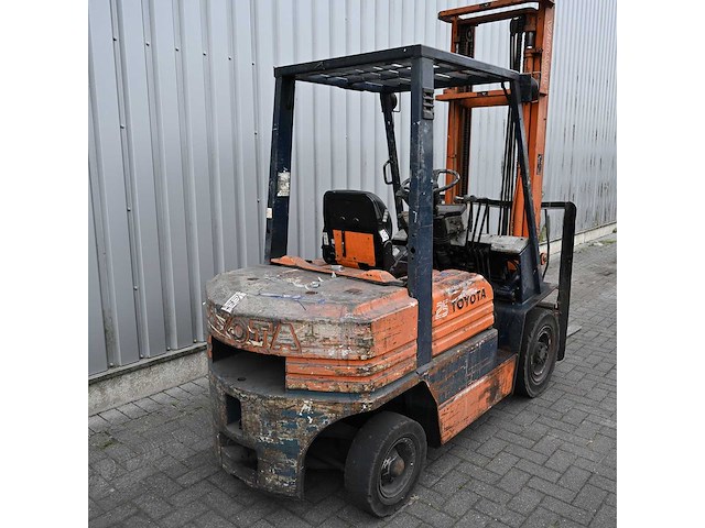 Toyota - 1991 - 02 5fdf 25 - vorkheftruck - afbeelding 2 van  17