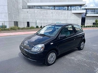 Toyota - 2000 - yaris - linea luna - personenauto - afbeelding 1 van  38
