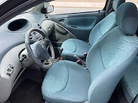 Toyota - 2000 - yaris - linea luna - personenauto - afbeelding 19 van  38