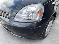 Toyota - 2000 - yaris - linea luna - personenauto - afbeelding 38 van  38