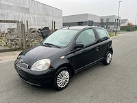 Toyota - 2000 - yaris - personenauto - afbeelding 1 van  19