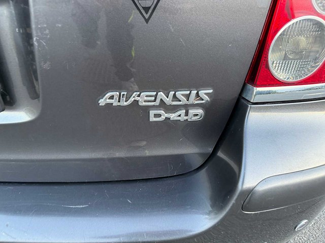 Toyota - 2006 - avensis - auto - personenauto - afbeelding 4 van  19