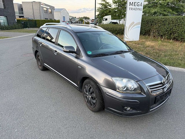 Toyota - 2006 - avensis - auto - personenauto - afbeelding 15 van  19