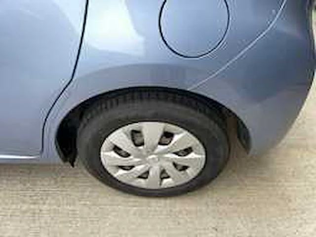 Toyota - 2013 - verso-s - verso-s - personenauto - afbeelding 5 van  24