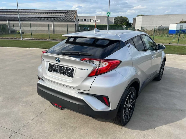 Toyota - 2017 - chr - hybride - personenauto - afbeelding 3 van  26