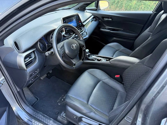 Toyota - 2019 - chr - personenauto - afbeelding 5 van  21