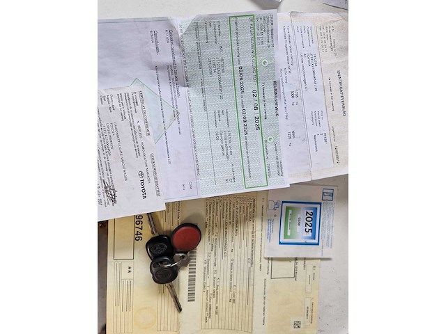 Toyota - 3 seater diesel van - hiace - van - afbeelding 9 van  18