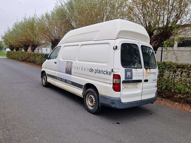 Toyota - 3 seater diesel van - hiace - van - afbeelding 15 van  18