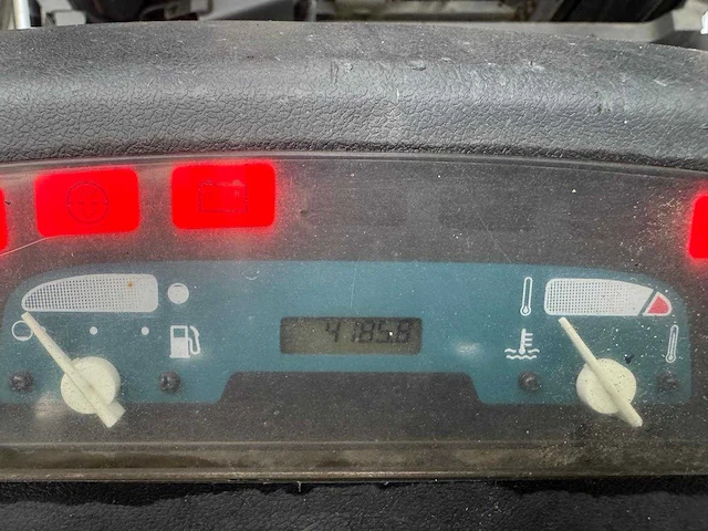 Toyota - reach forklift - 2003 - afbeelding 3 van  15