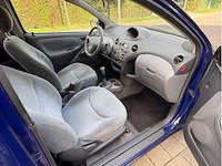 Toyota - yaris - 1.0-16v vvt-i sol - car - 1999 - afbeelding 6 van  21
