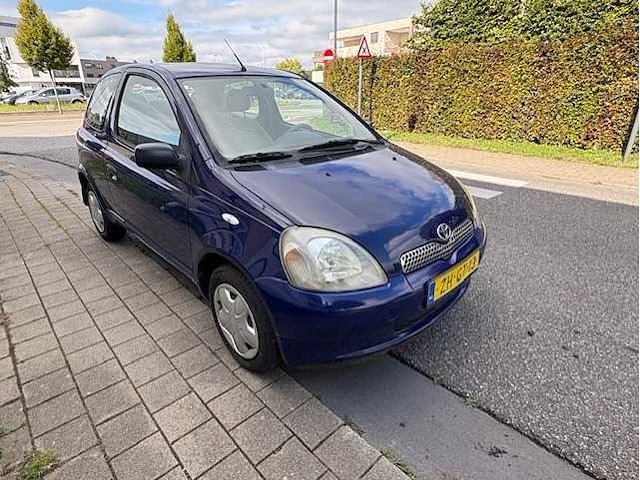 Toyota - yaris - 1.0-16v vvt-i sol - car - 1999 - afbeelding 17 van  21