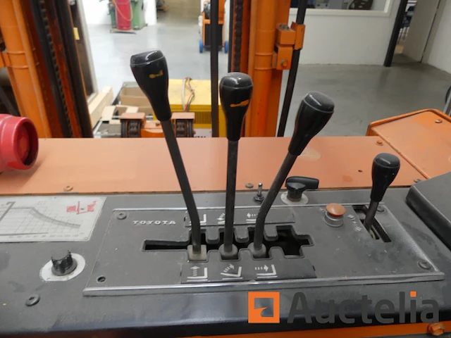 Toyota 2fbrs20 reachtruck - afbeelding 10 van  17