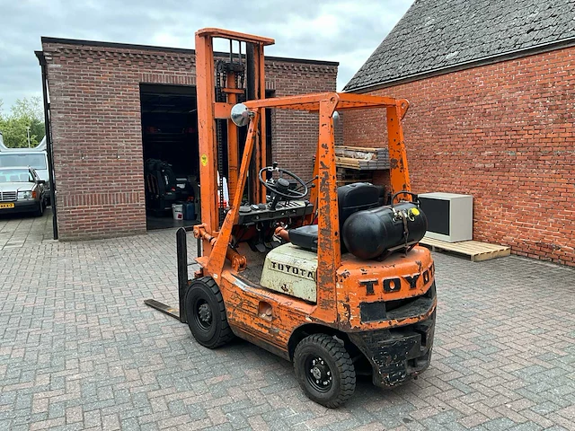 Toyota 3fgh14 vorkheftruck - afbeelding 23 van  25