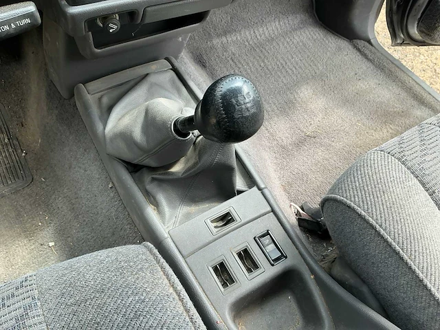 Toyota 4runner lichte vracht - afbeelding 5 van  24